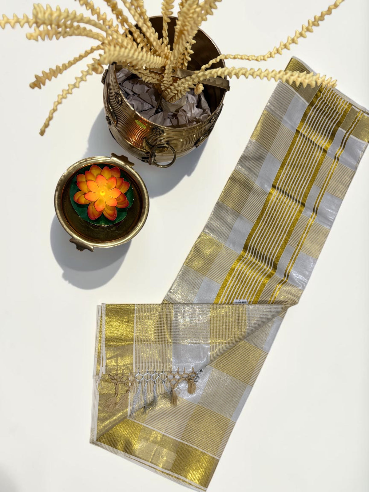 Kerala Saree - SIlver & Gold