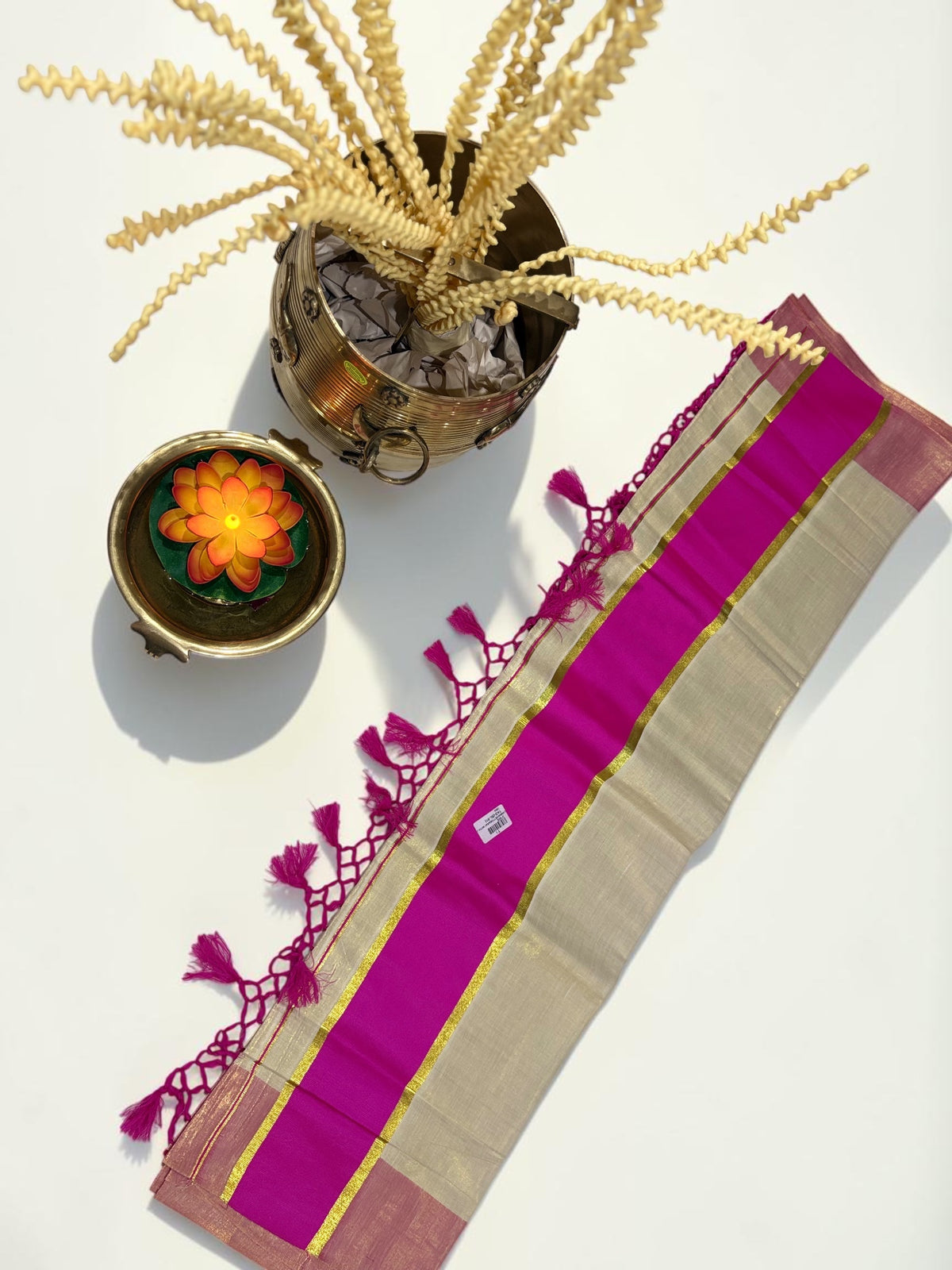 Kerala Saree - Fiery Fuschia